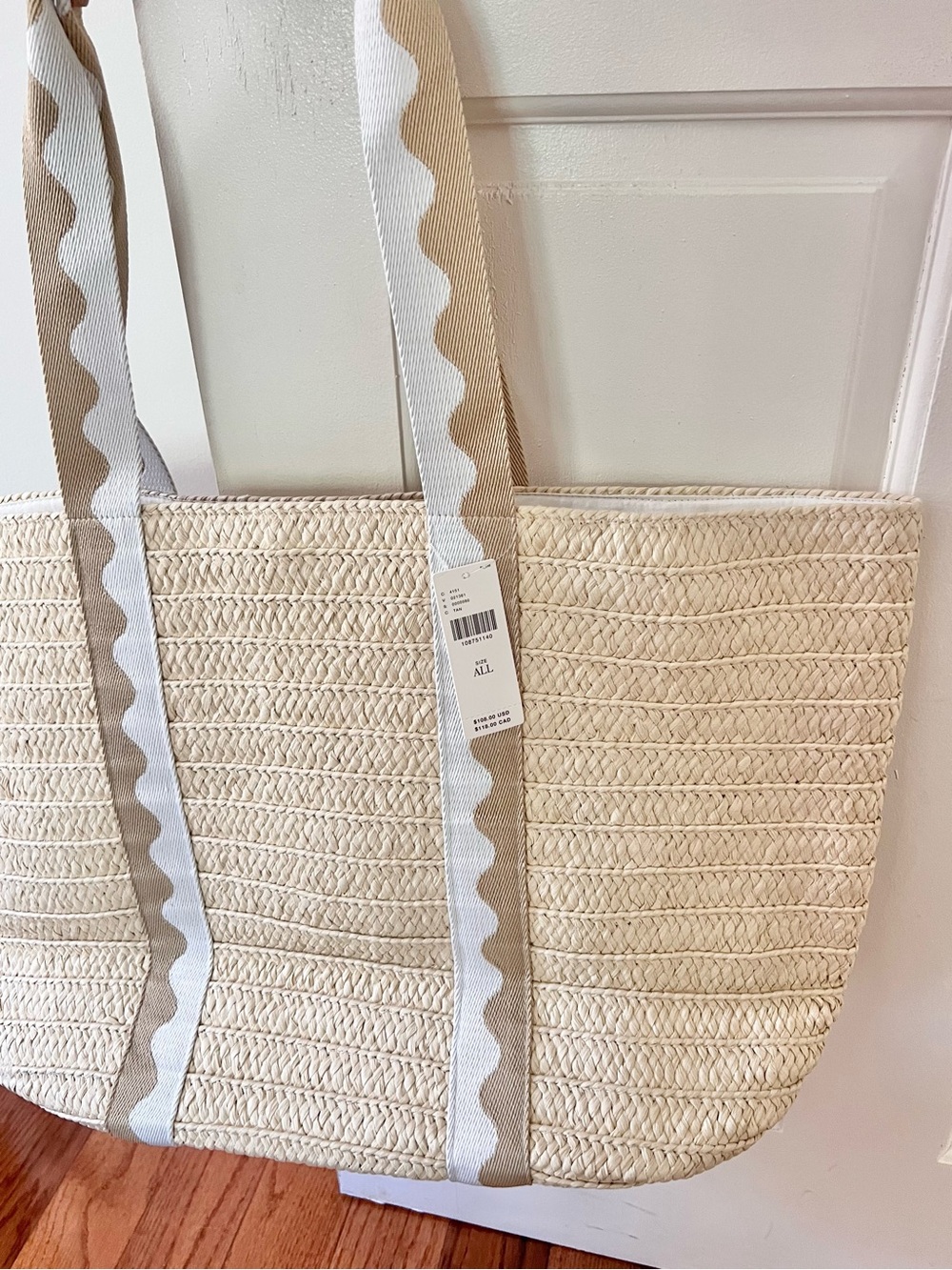 Shiraleah Marbella Straw Tote NWT - Picture 5 of 10